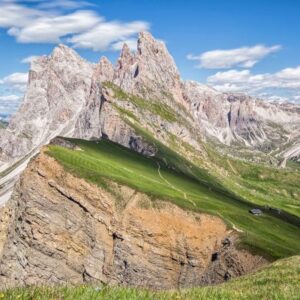 NAUJIENA: ITALIJOS DOLOMITAI. PRADEDANTIESIEMS KALNŲ ŽYGIŲ MĖGĖJAMS